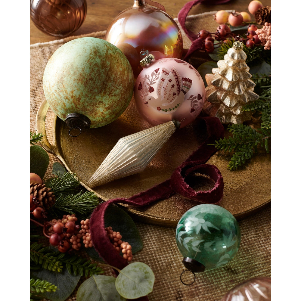 5.5" Glittered Diamond Ribbed Ornament