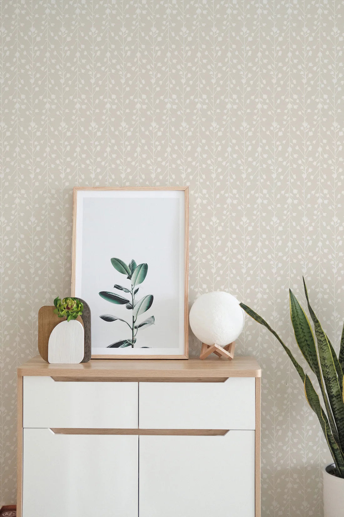 Claire Wallpaper-Taupe